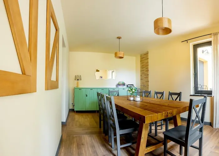 Wywialowo * Olsztyn (Silesia)